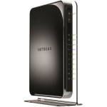 Netgear N750 vs. N900: Two excellent WiFi router options for your home.